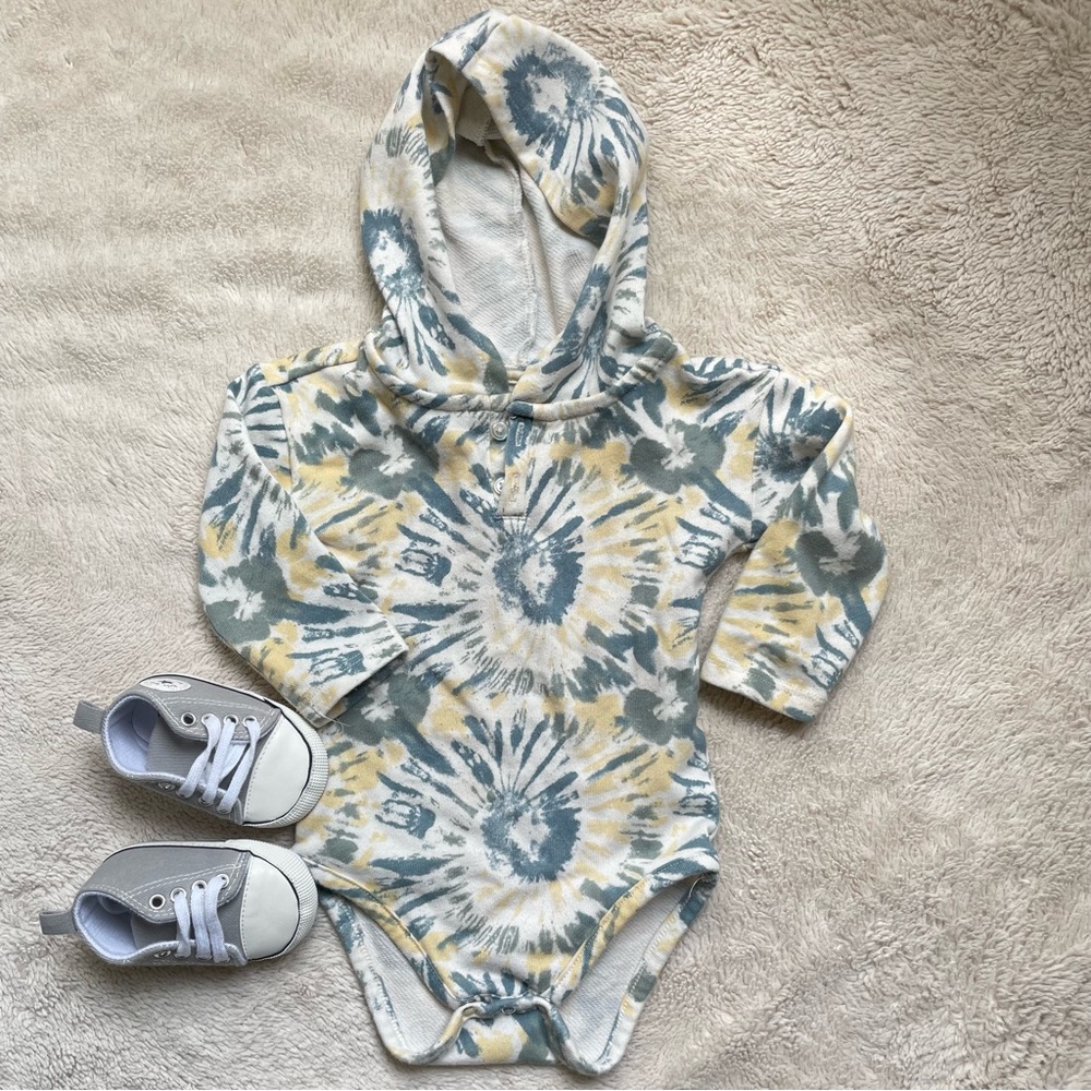 Grayson mini Onesie and shoes